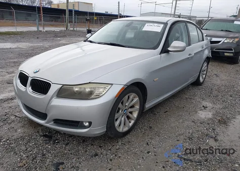 2011 BMW 328I z USA, uszkodzony, nr VIN WBAPH7C5XBE683142